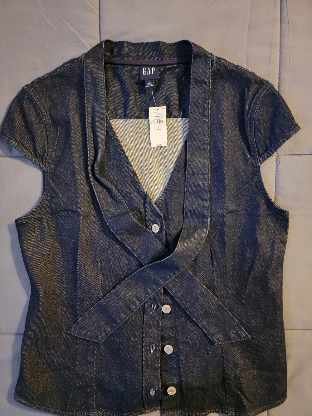 GAP Women's Dark Denim Button-Front Cap Sleeve Top